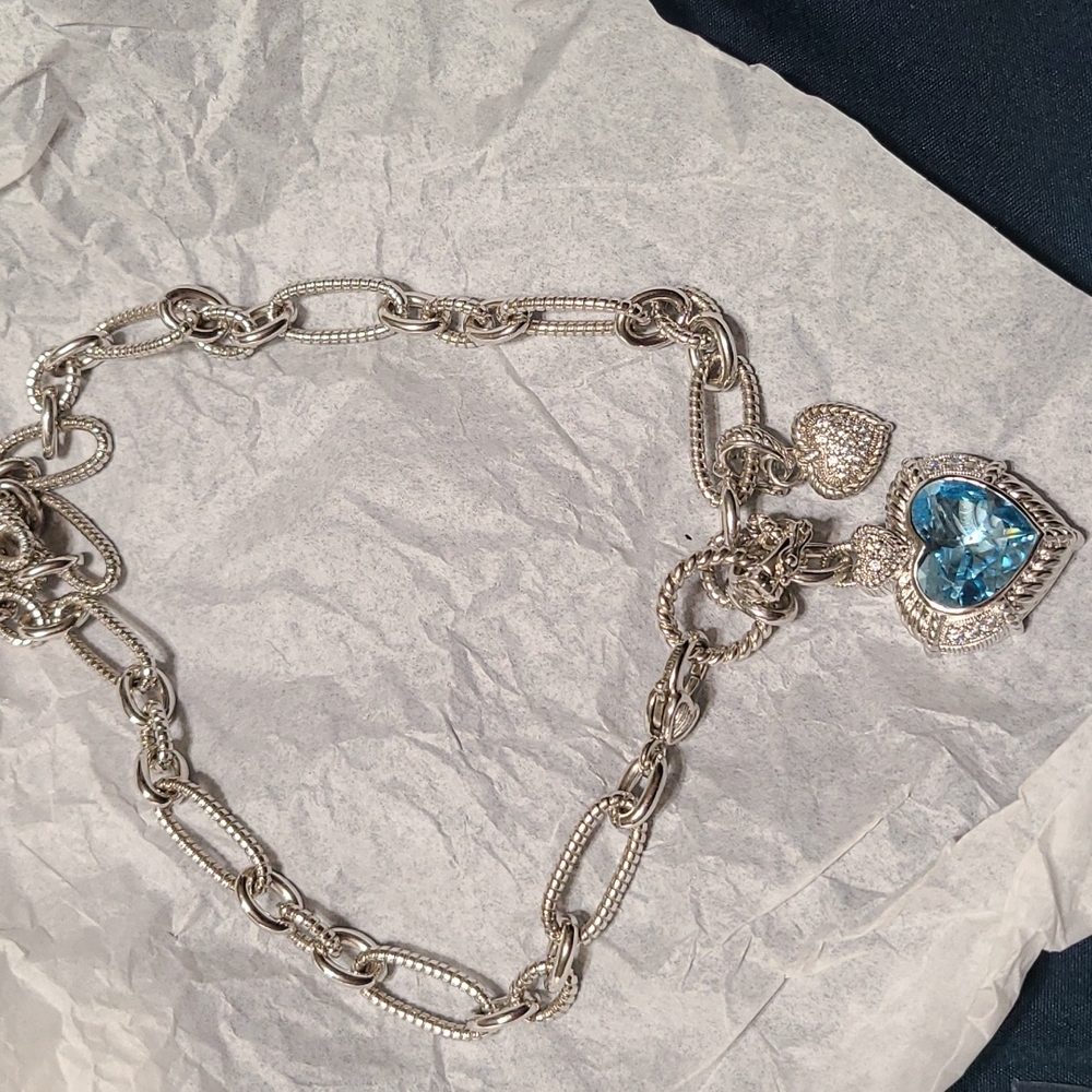 18” Judith Ripka 9 ct. Blue Topaz Sterling Silver